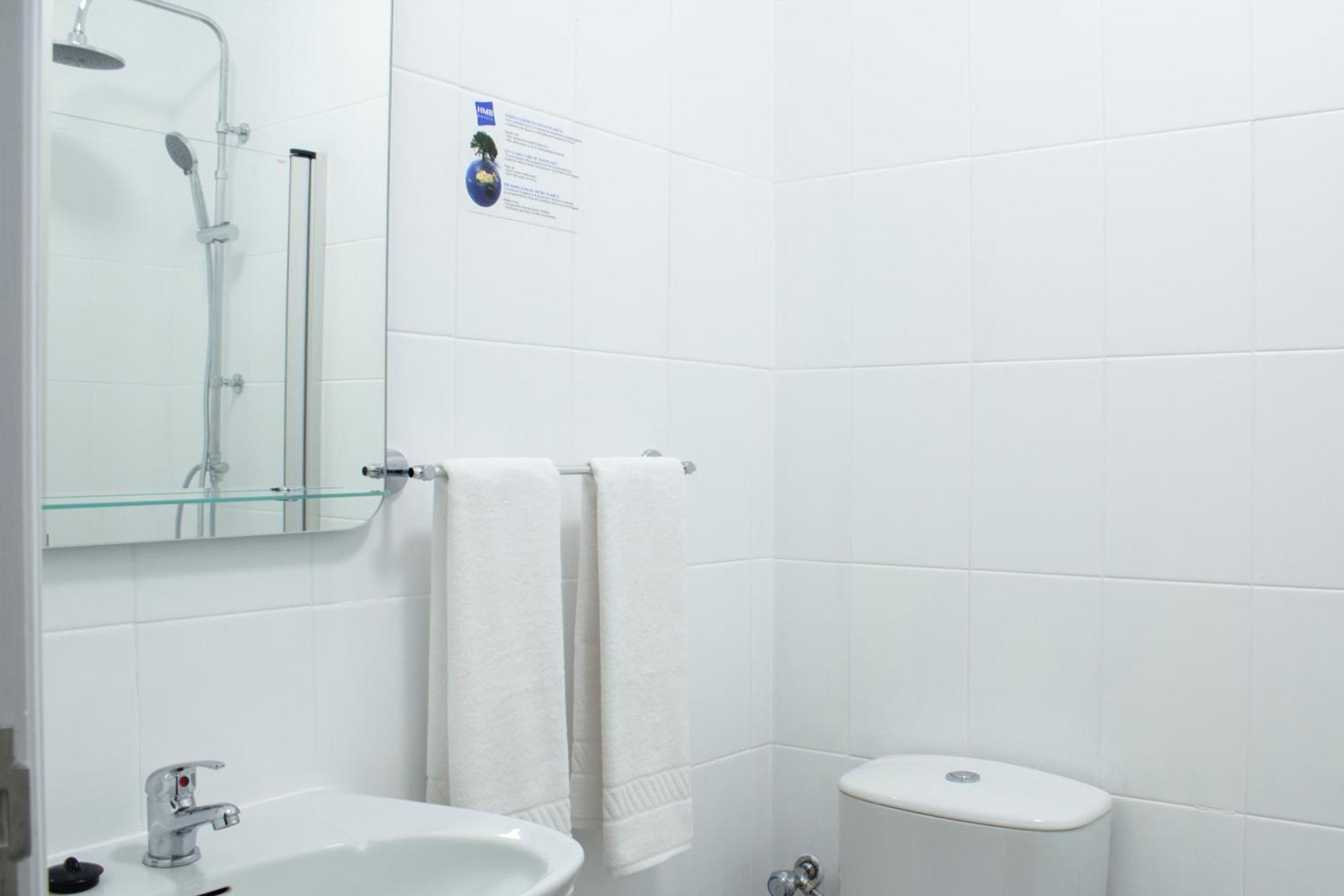 Up Hmb Hotels Fermentelos Екстериор снимка